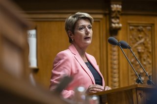 La conseillère fédérale Karin Keller-Sutter a franchi une première étape sur l'imposition individuelle (archives). KEYSTONE/ALESSANDRO DELLA VALLE